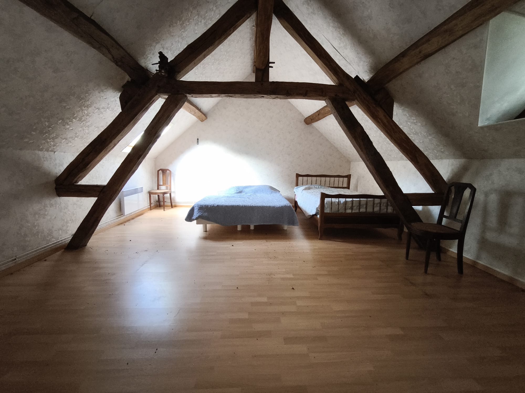 Immobilier Theillay – Longère sur 15511m² de terrain.