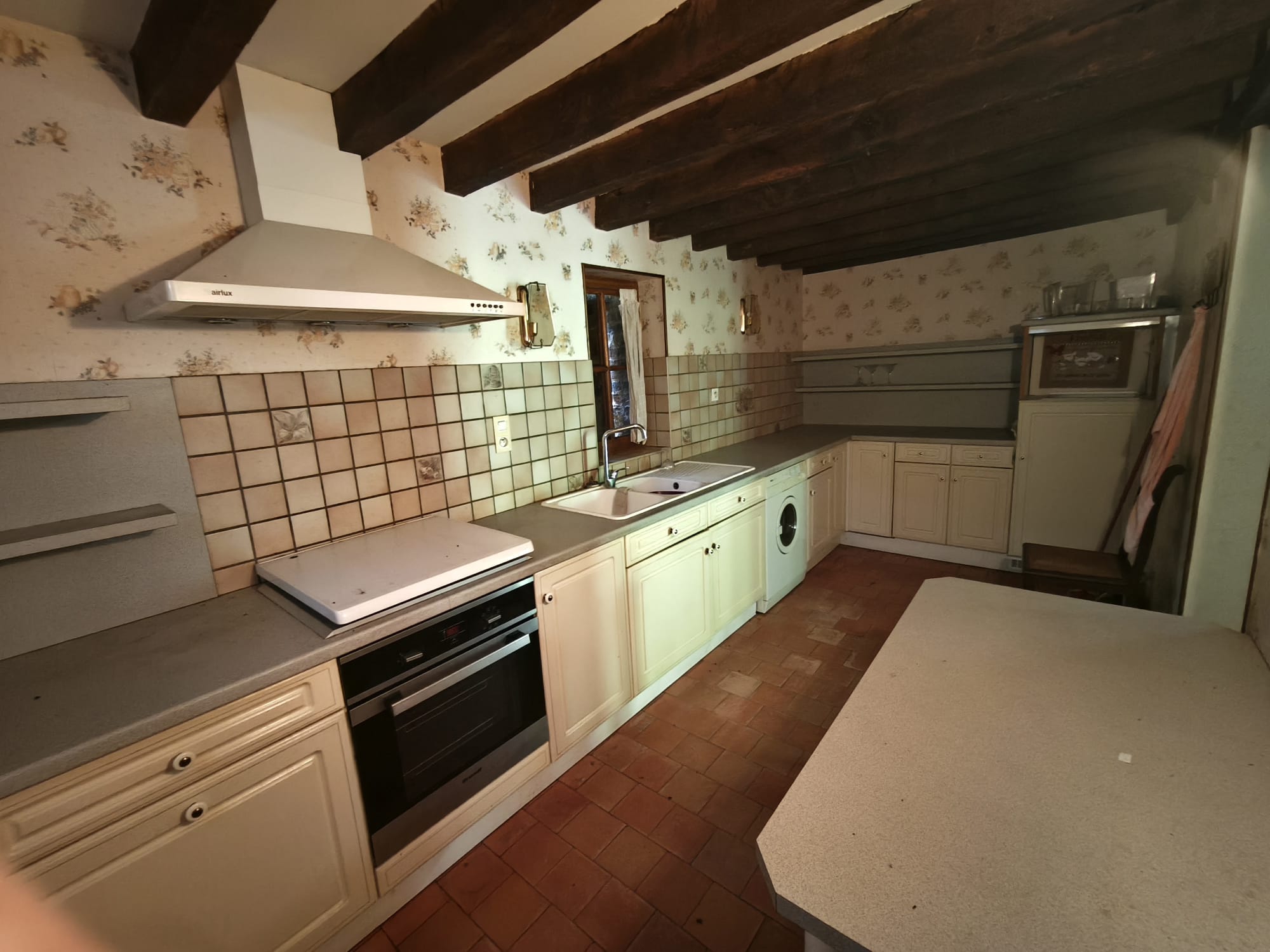 Immobilier Theillay – Longère sur 15511m² de terrain.