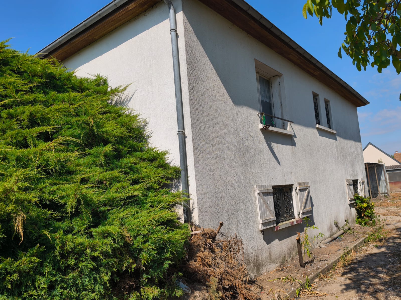 Immobilier Mont-Pres-Chambord, Pavillon sur sous sol à rénover