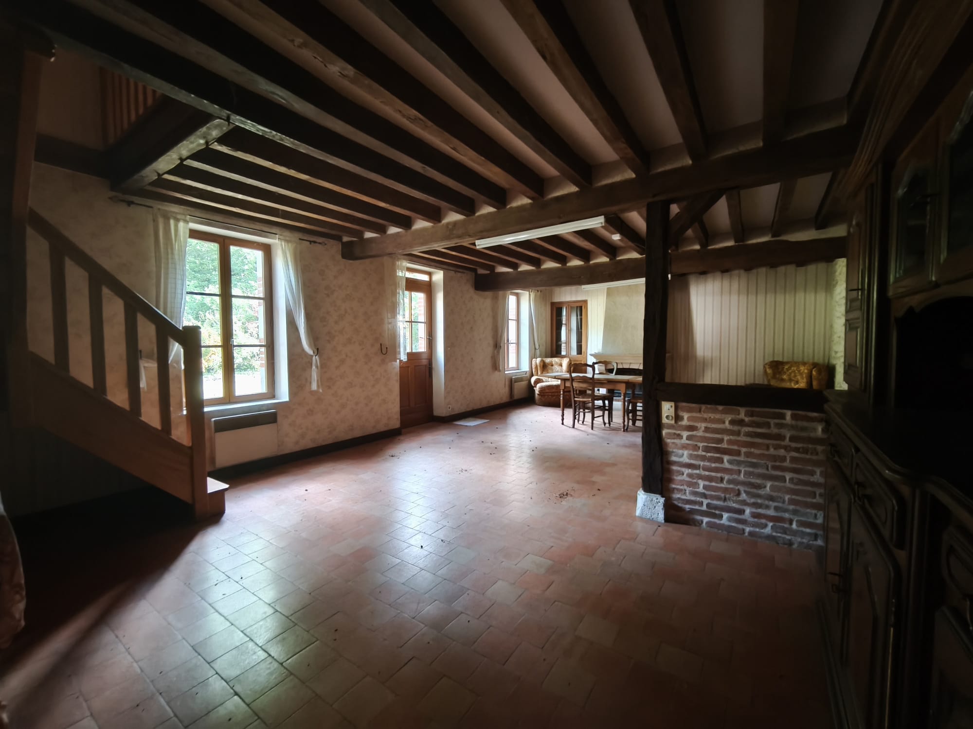 Immobilier Theillay – Longère sur 15511m² de terrain.